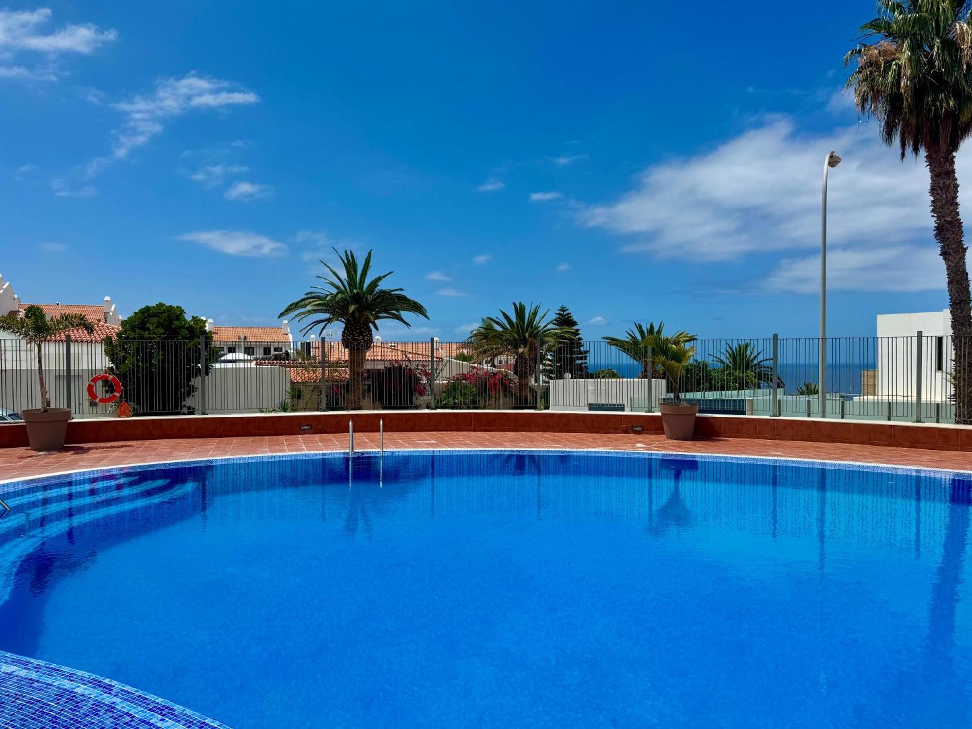 Stunning Apartments With Pool Tenerife Costa Adeje  Exterior photo