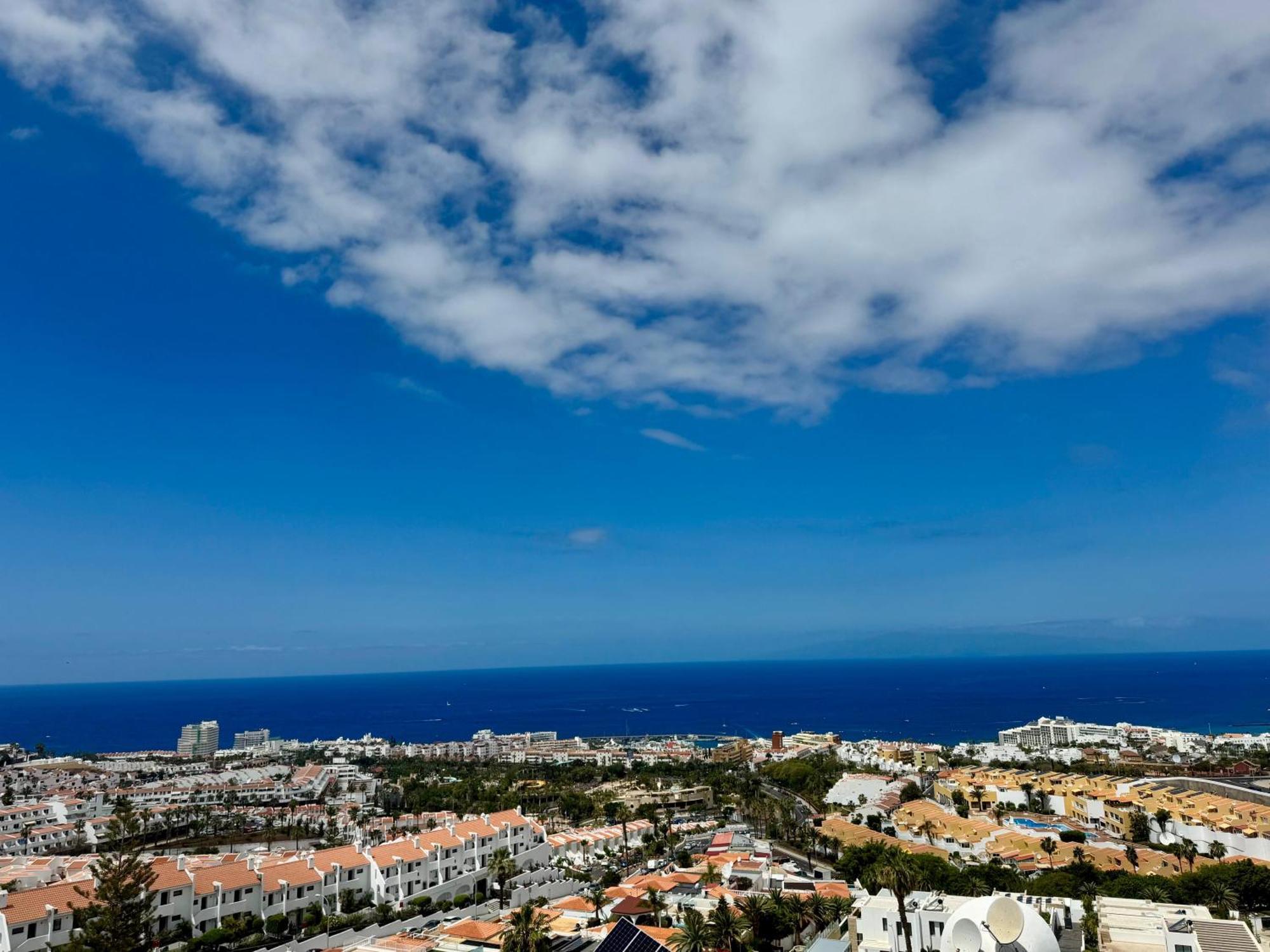 Stunning Apartments With Pool Tenerife Costa Adeje  Exterior photo
